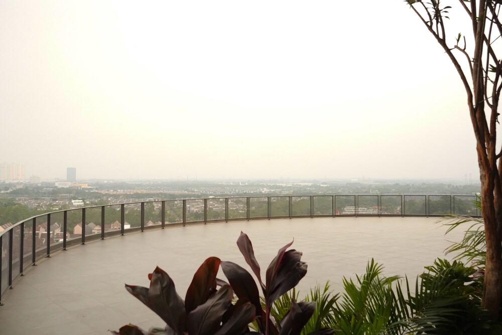 Herloom Hotel and Residence BSD Tangerang 42/50