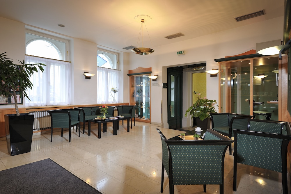 Best Western Hotel Moran 49/57