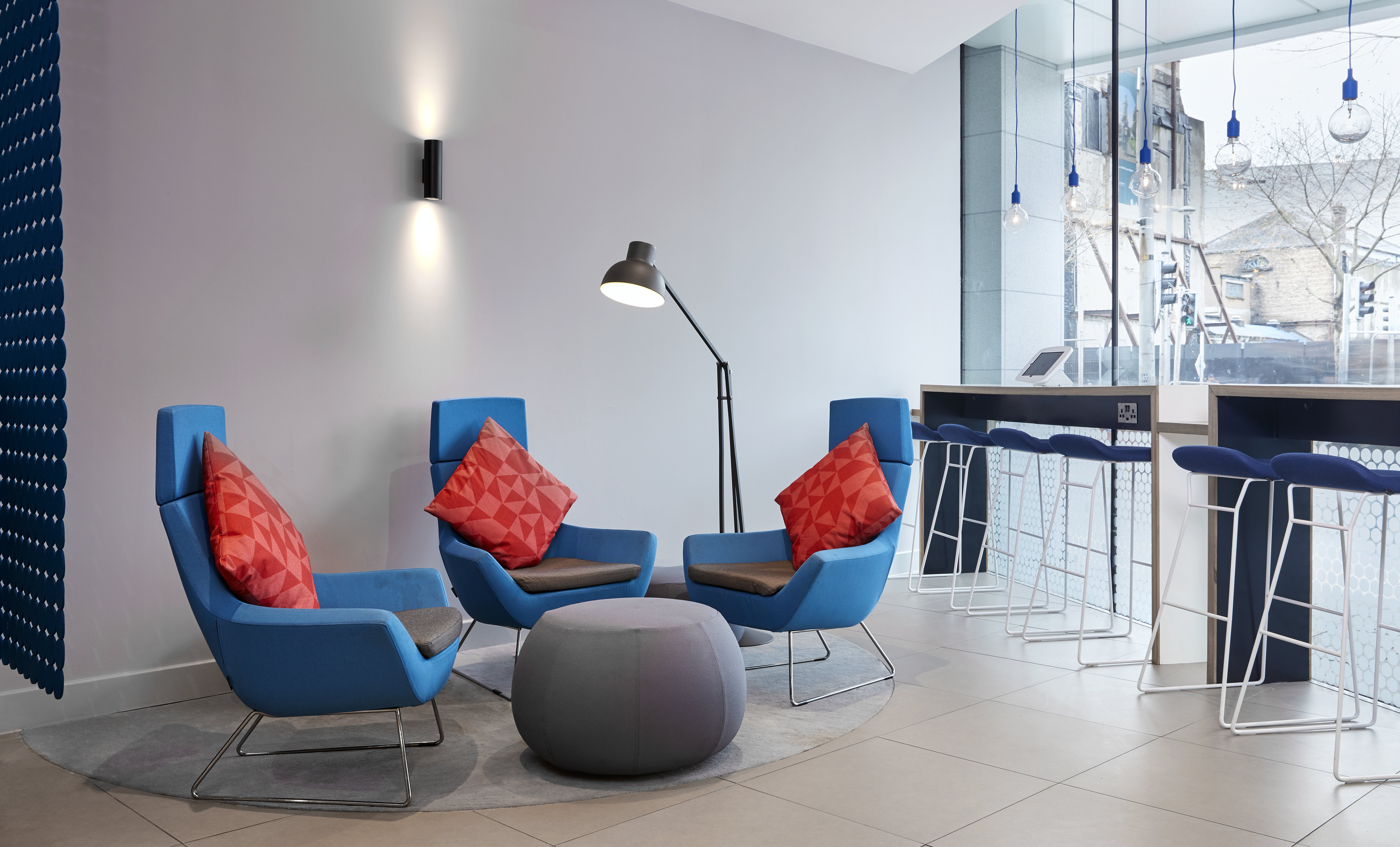 HOLIDAY INN EXPRESS DUBLIN CITY CENTRE 43/71