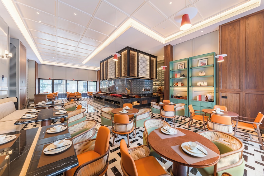UrCove by Hyatt Shantou Xinyicheng Huanghe Road 20/30