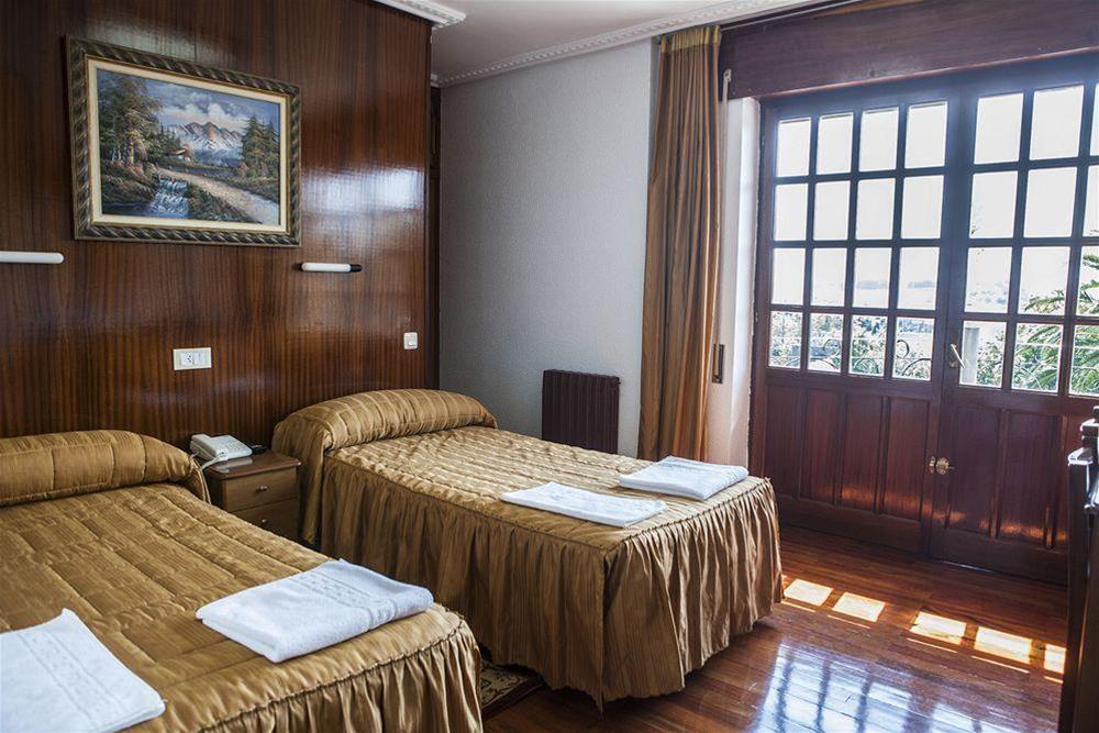Hotel Antoyana 19/34