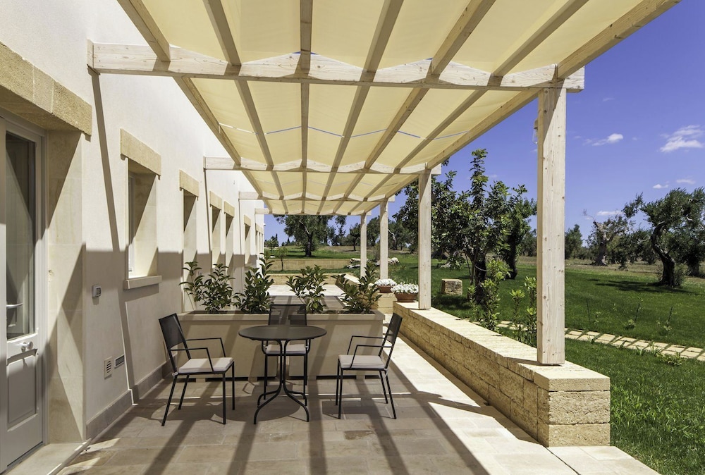 Tenuta Monticelli Bio Relais 50/64