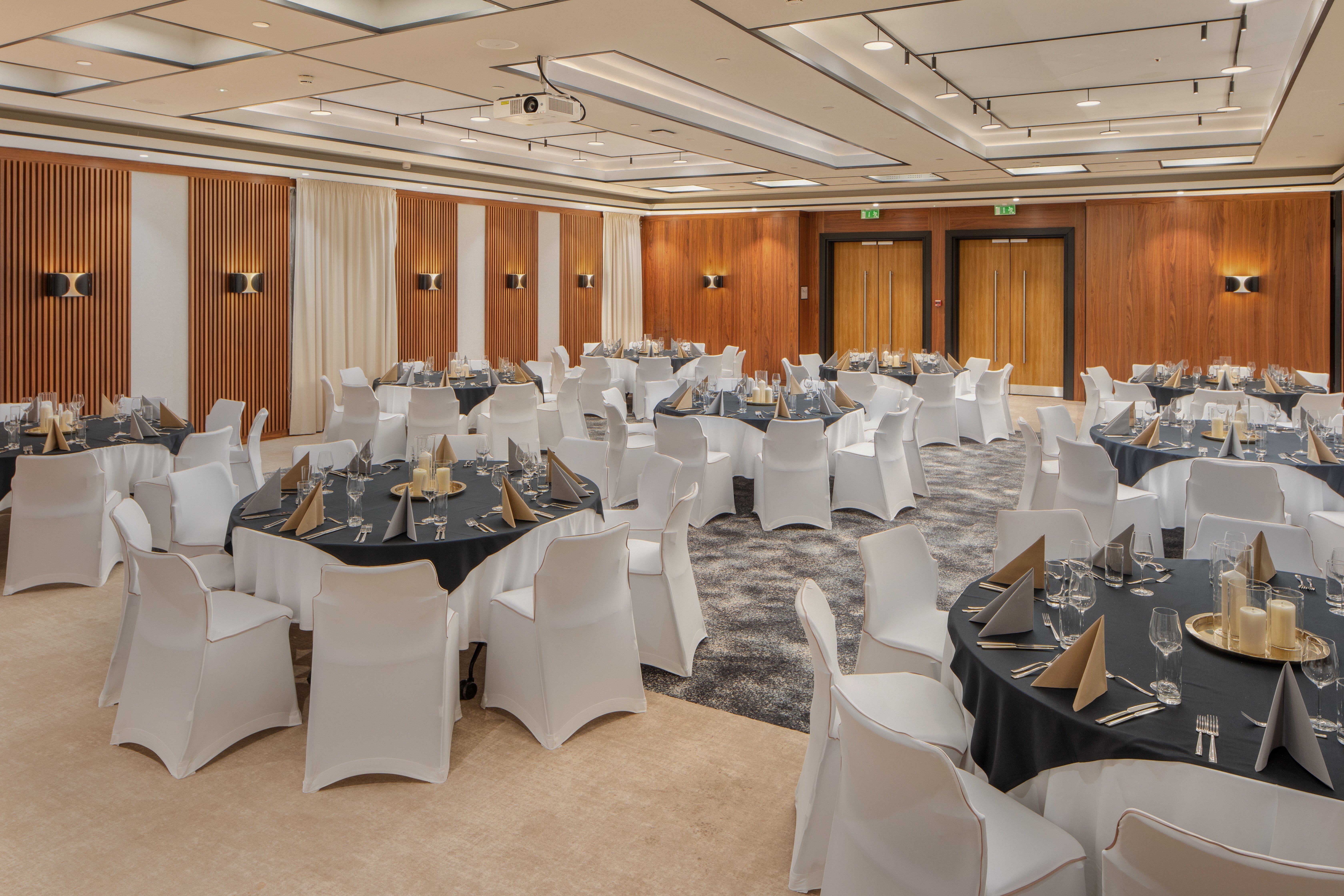 Crowne Plaza Budapest, an IHG Hotel 42/50