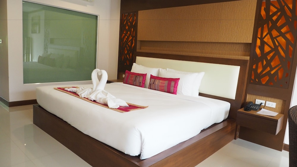 Chivatara Resort And Bangtao Beach Resort Phuket 14/66