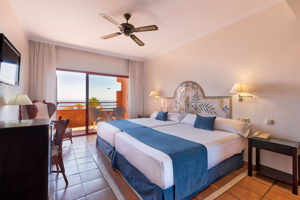 Room, Double Bed, Sea View