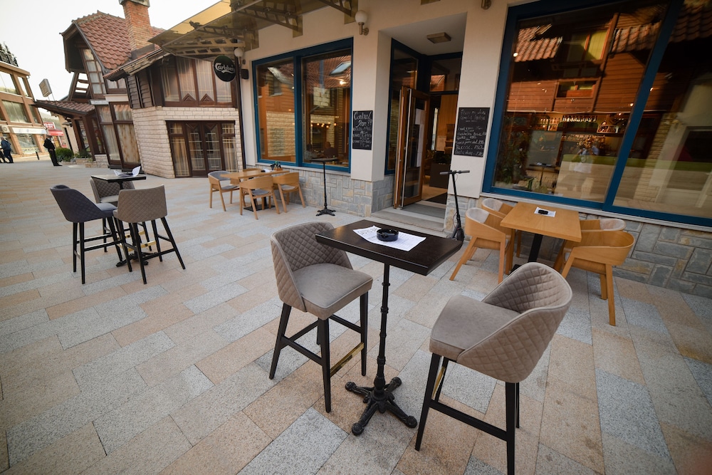 Central Inn Zlatibor 39/50