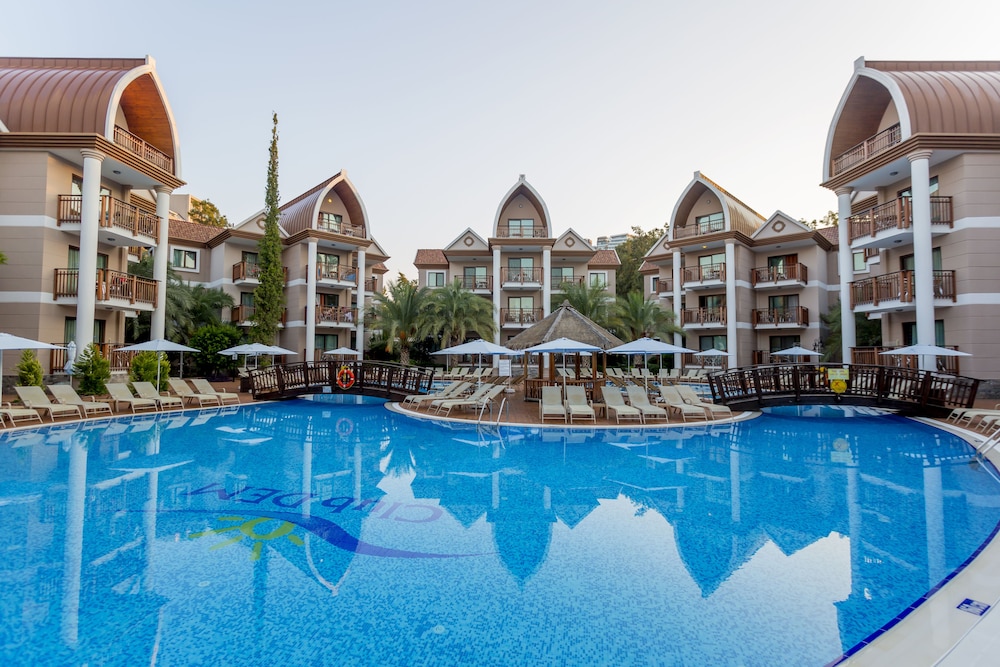 Quattro Family Club Dem Hotel 5/33