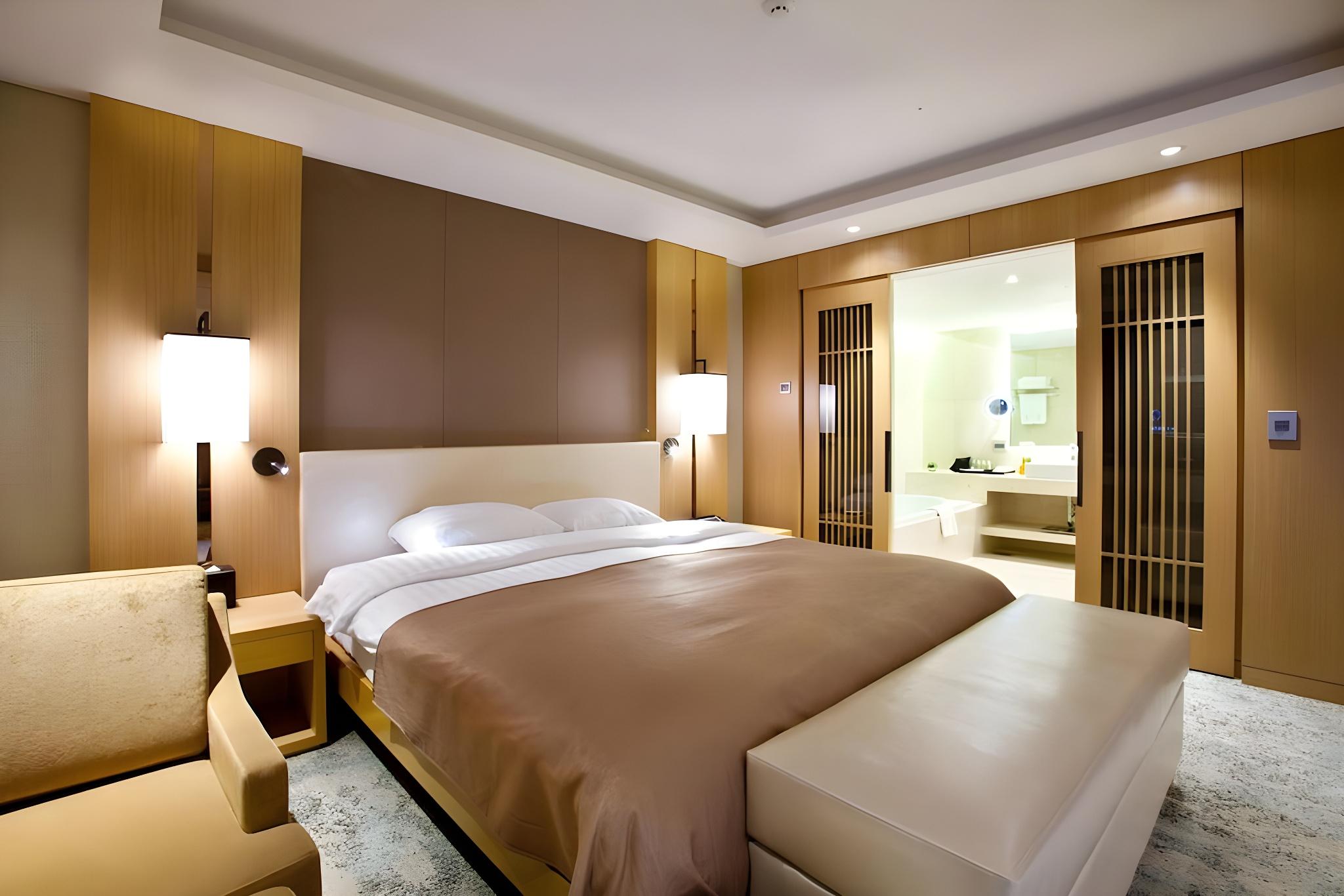 Studio, Suite, Pool Access