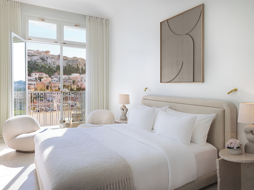 Junior Suite, King Bed, Acropolis View