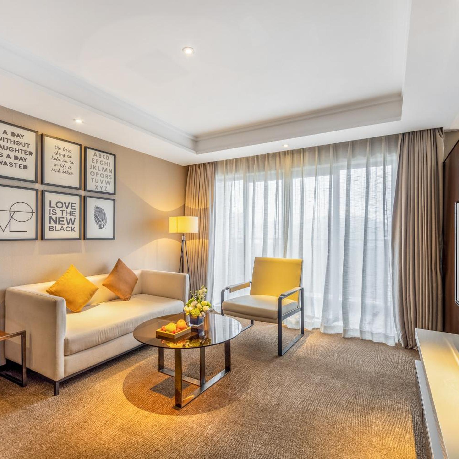 Zhonghao International Hotel 32/55