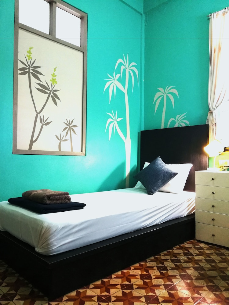 60 Bluehouse - Hostel 9/40