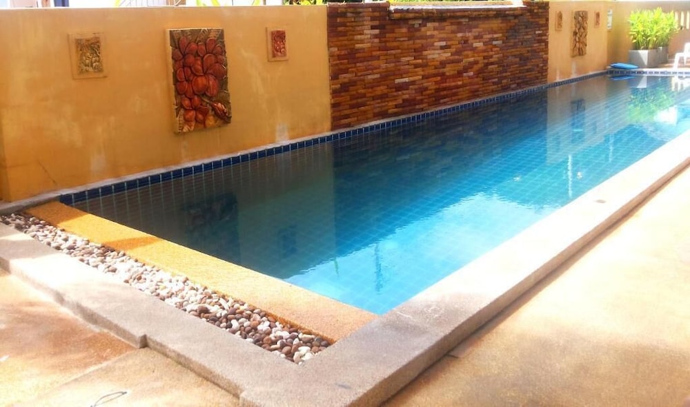 Hathai House Resort 37/48