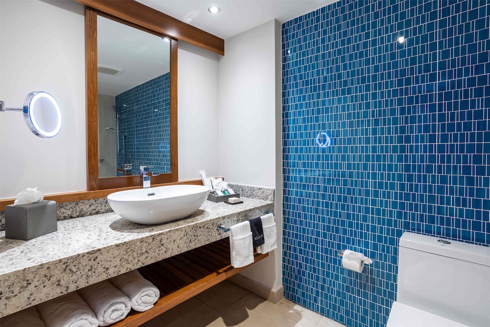Swim Out, Junior Suite, King Bed, Pool View، Sonesta Ocean Point Resort - Adults Only 6/6