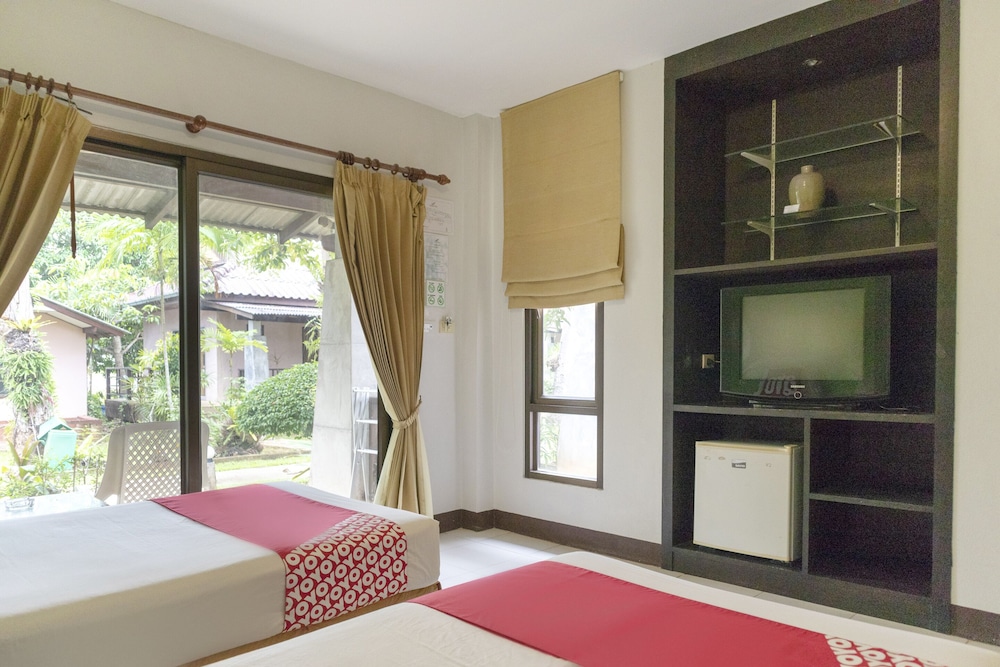 Oyo 1046 Noppharat Resort 45/54