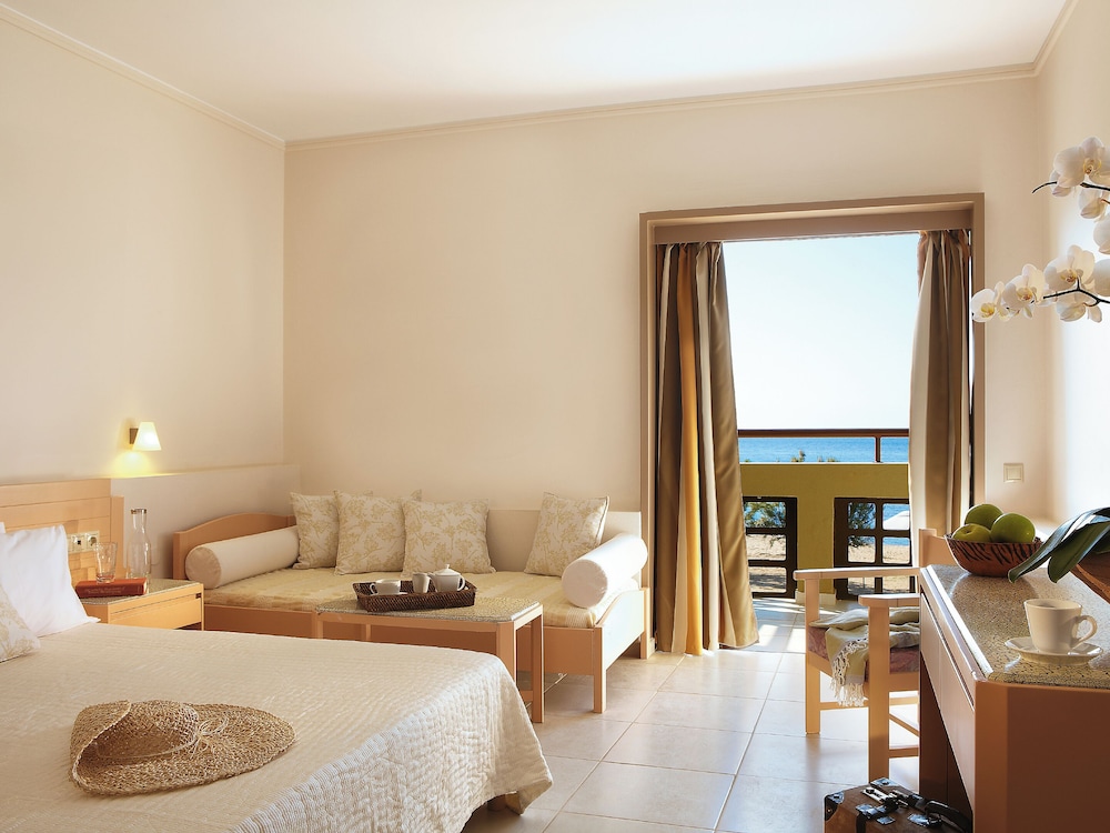 ROOM, DOUBLE BED, SIDE SEA VIEW