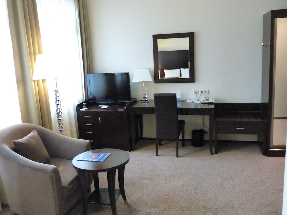 Grand Palace Hotel Hannover 33/37