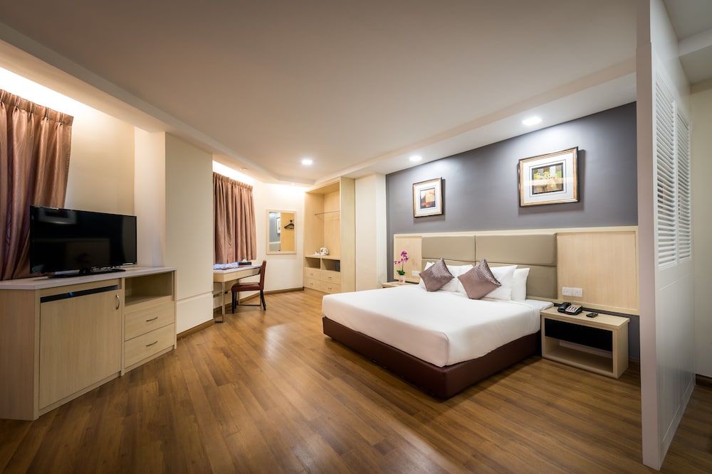 Hotel Sentral Riverview Melaka 12/24