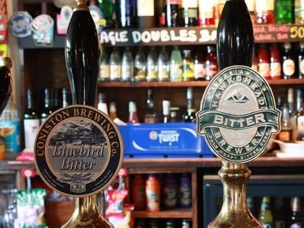 The Eagle and Child Inn 16/28