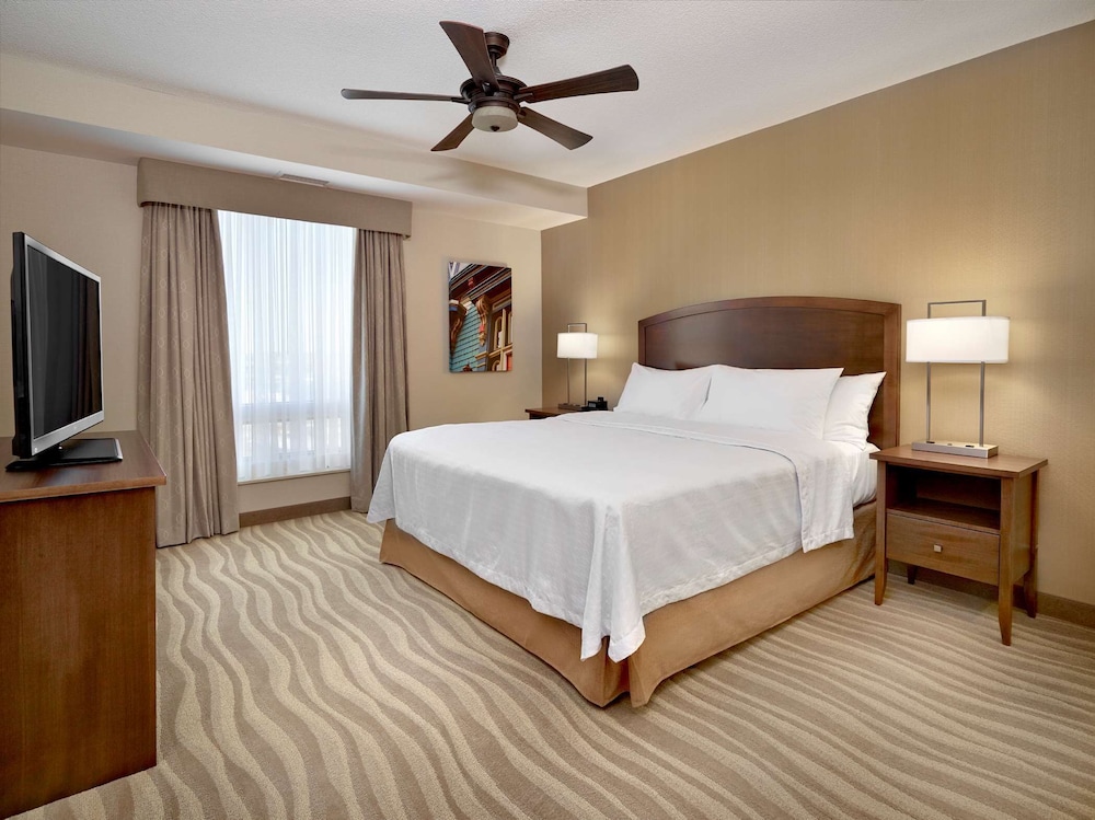 Premium, Studio, King Bed