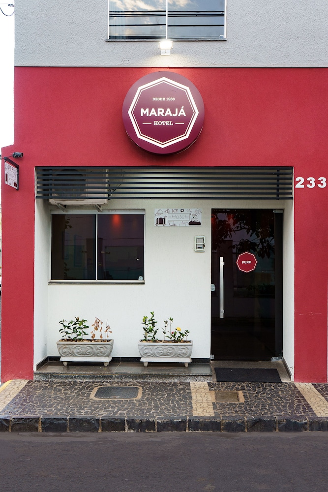 Hotel Maraja 4/50