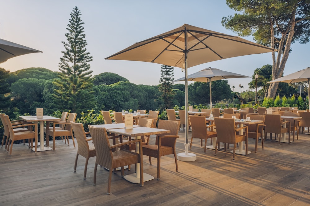 Iberostar Waves Royal Andalus 60/76