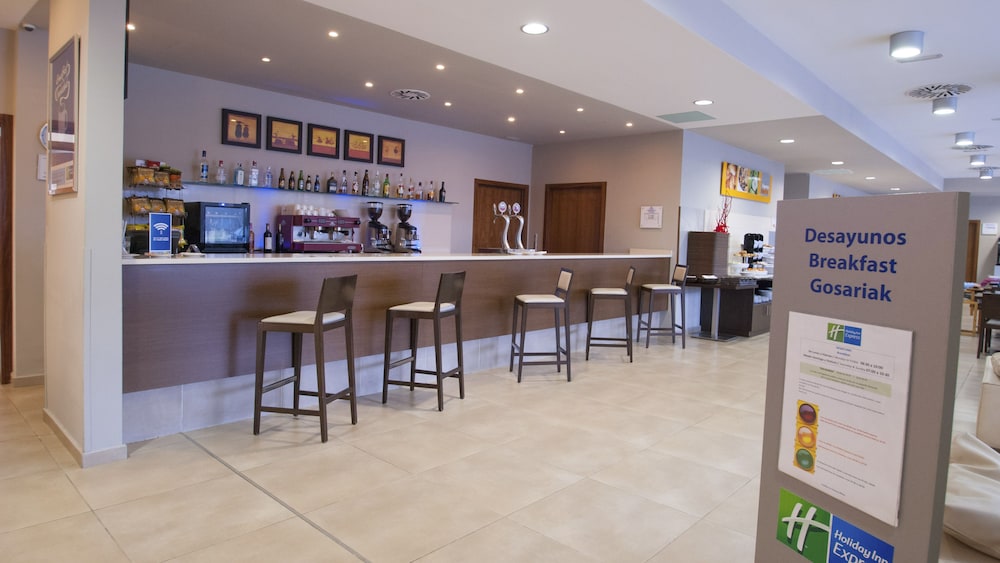 Holiday Inn Express Bilbao 46/56
