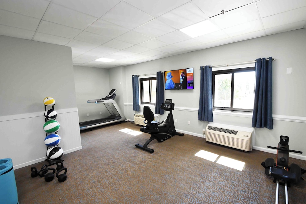Coastal Palms Inn &amp; Suites 20/50