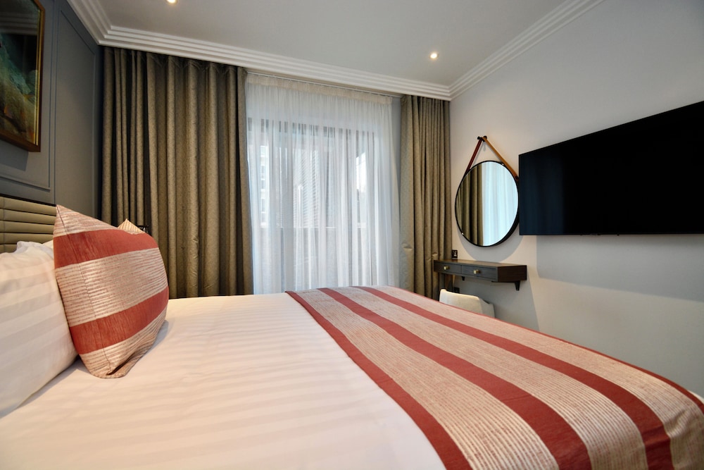 3 Bedrooms, Luxury, Apartment, 3 King Beds, Sofa, Sanctum London Regents Park 3/8