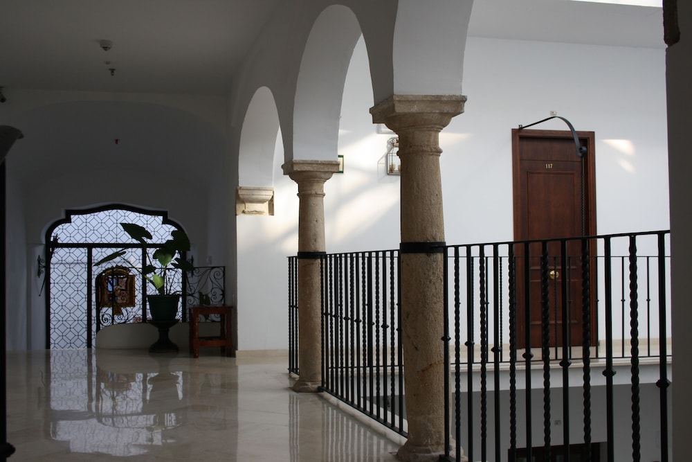 Hotel Marisa 7/56