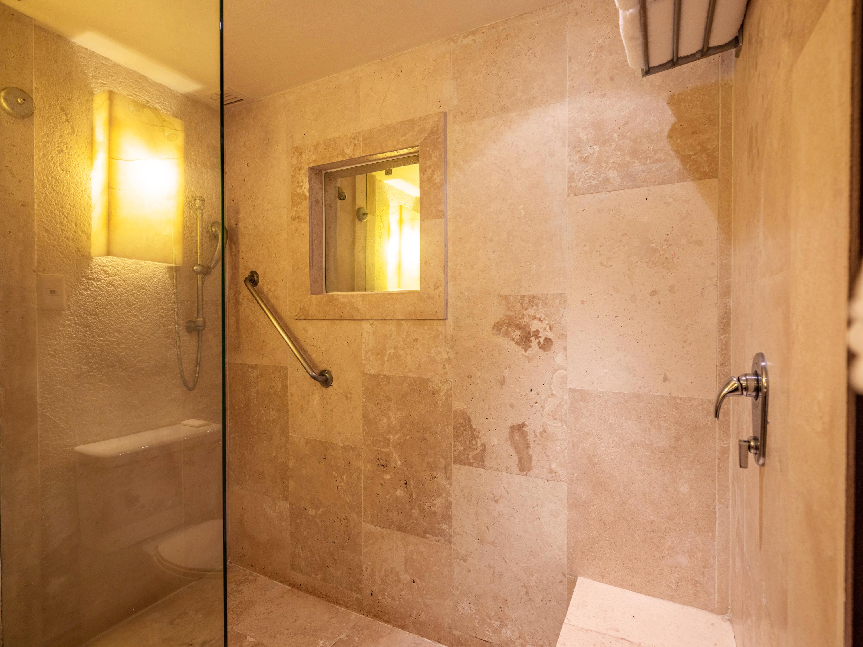 Superior, Double Bed, Sea View, Las Brisas Ixtapa 6/6