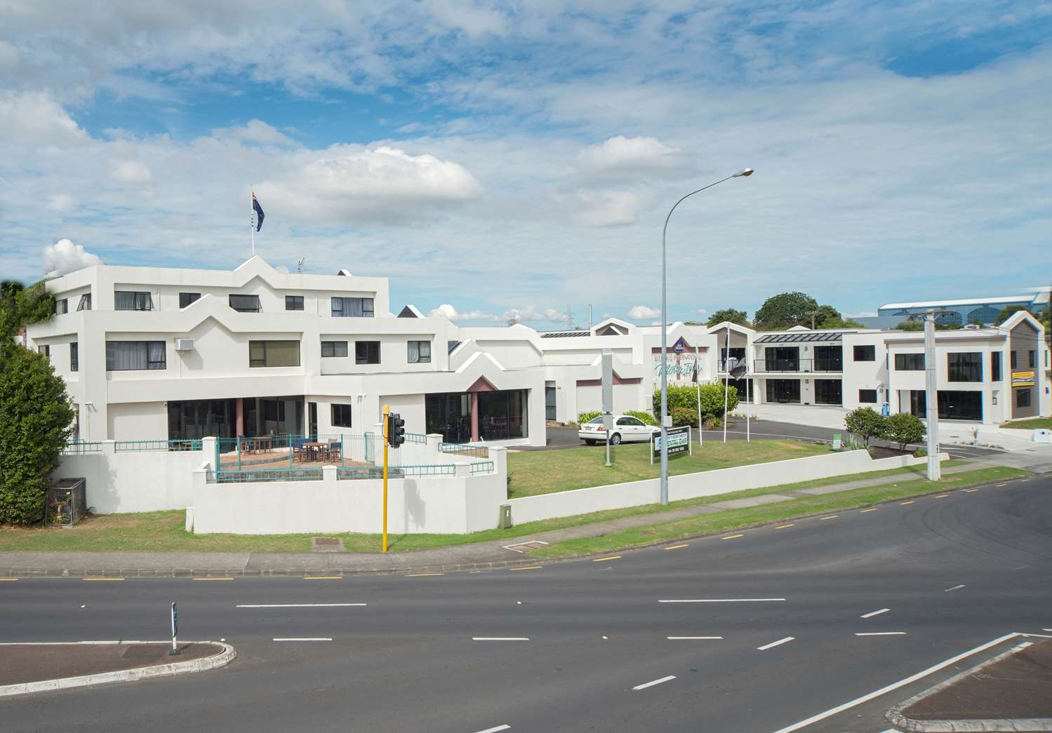 Best Western Ellerslie International 2/13
