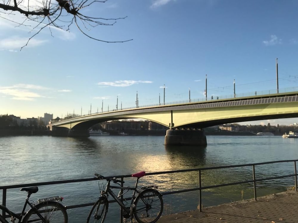 Zur Post 46/50