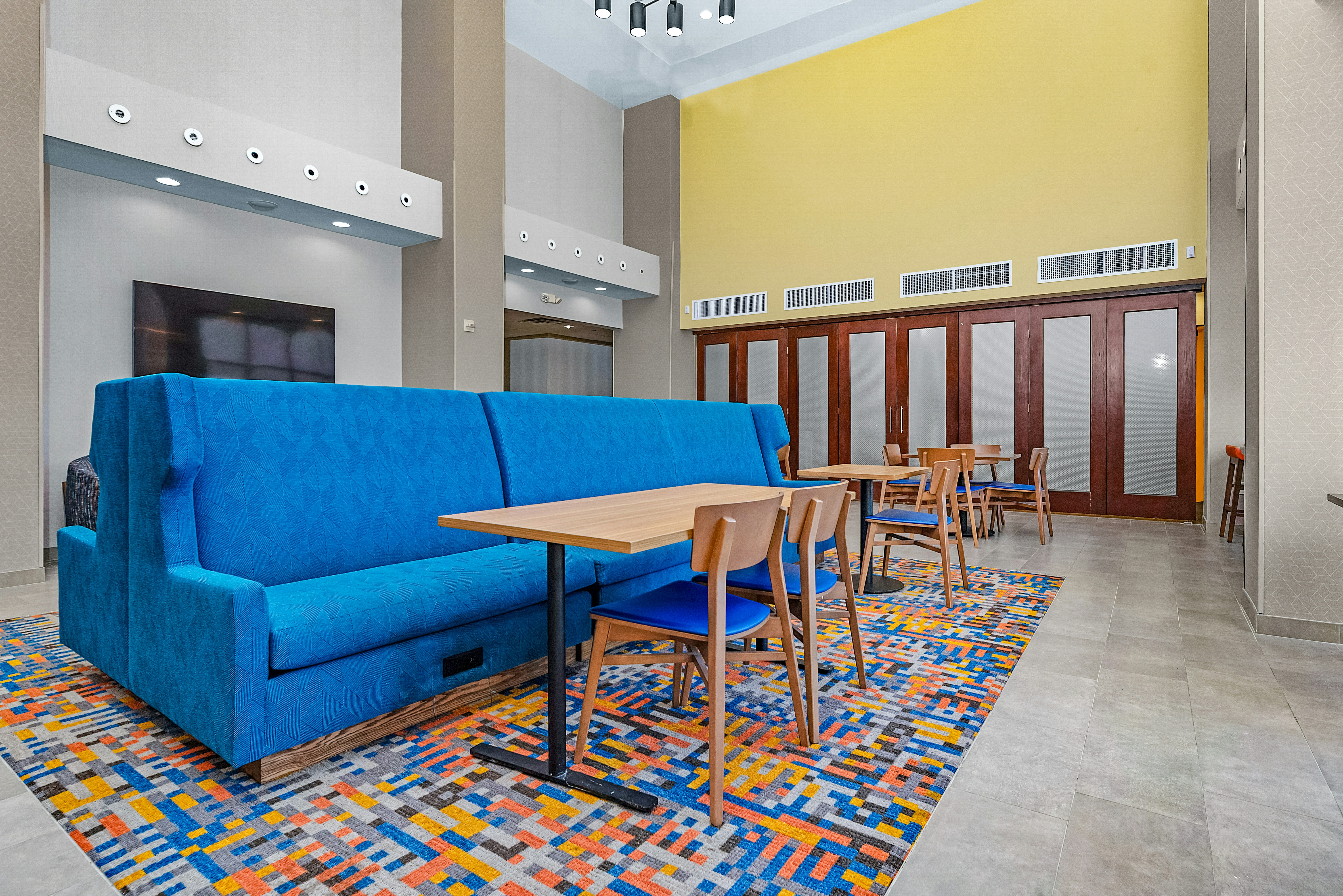 Hampton Inn & Suites New Braunfels 38/66