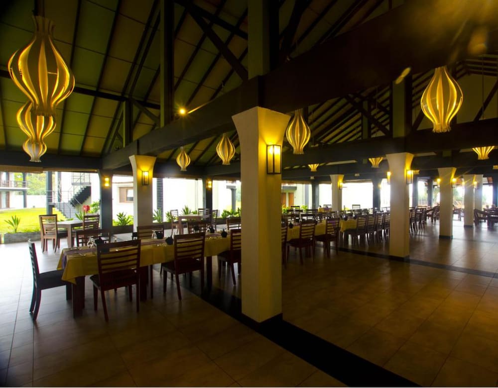 Kamili Beach Villa 21/34