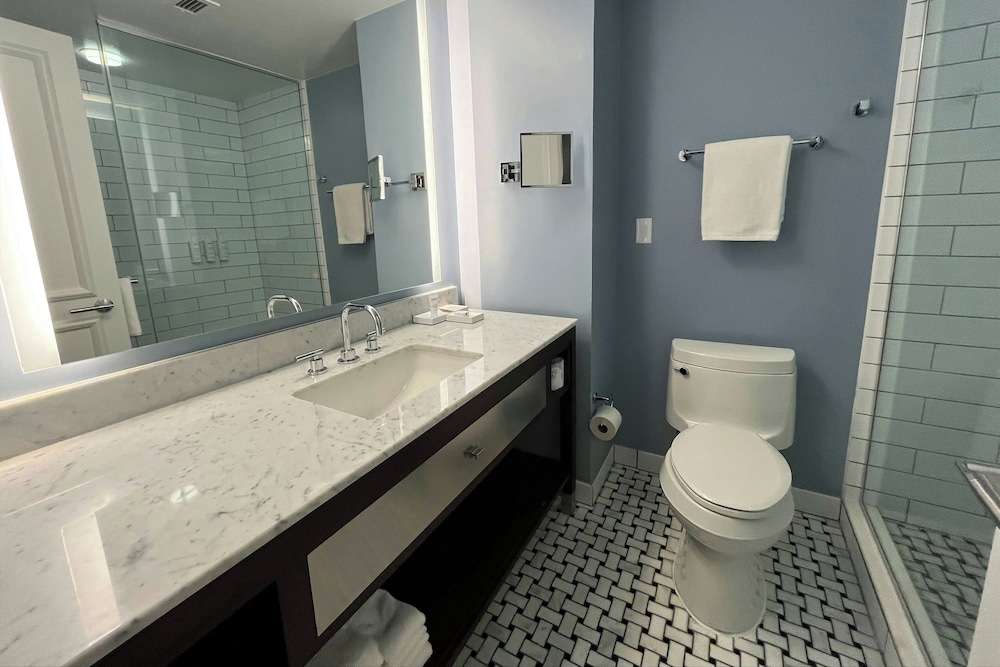 Marriott Vacation Club Pulse At the Mayflower Washington D C 47/50