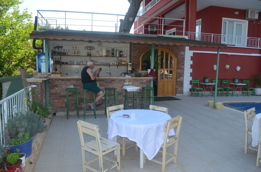 Tunc Otel 37/50