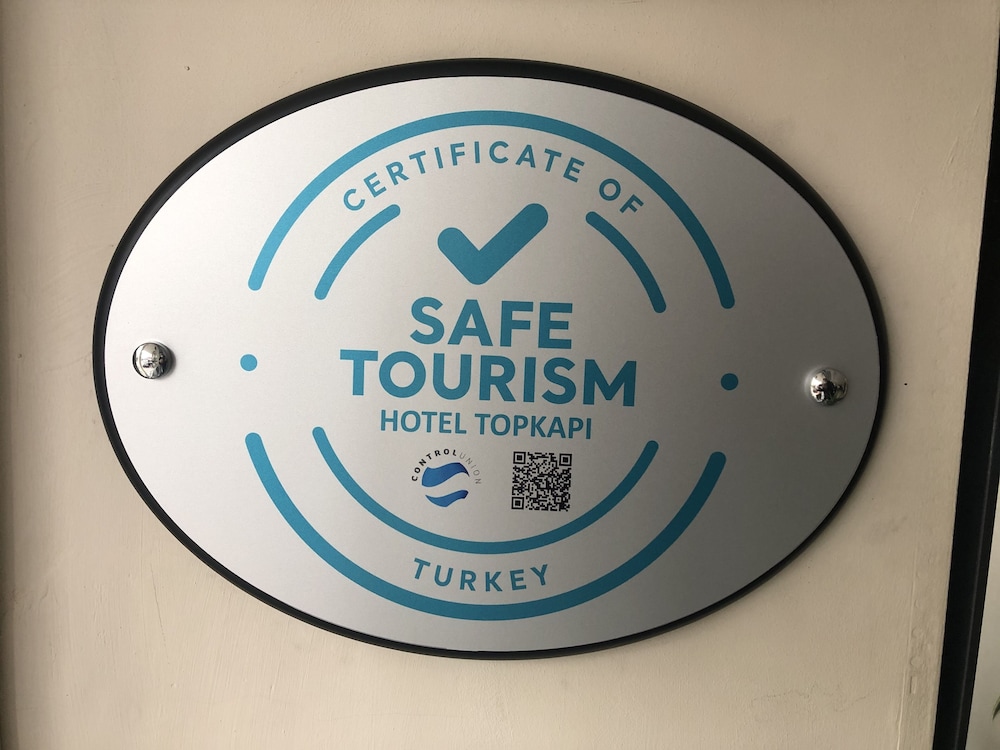 Topkapi Hotel 30/69