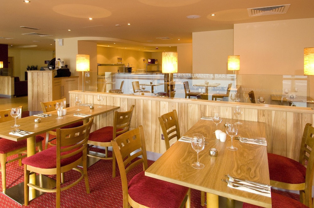 Premier Inn Leicester City Centre (Train Station) 39/56