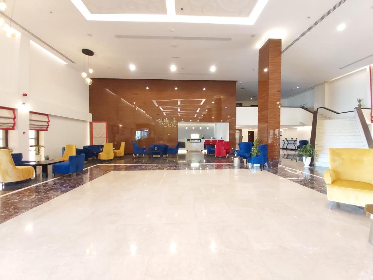 Basrah International Airport Hotel 14/76