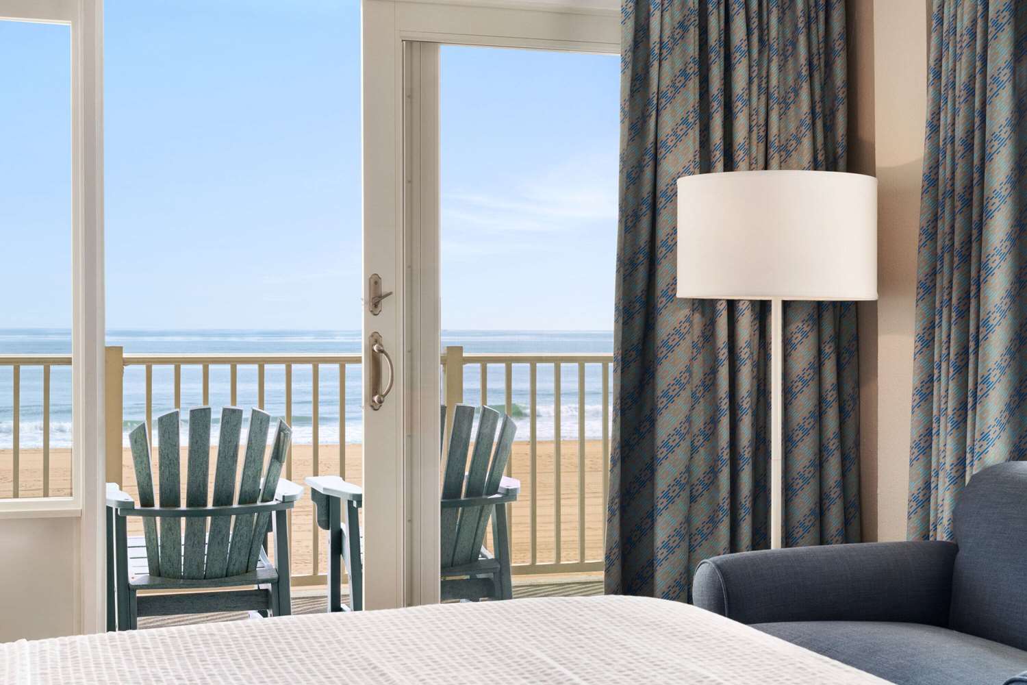 Days Inn by Wyndham Ocean City Oceanfront 28/64