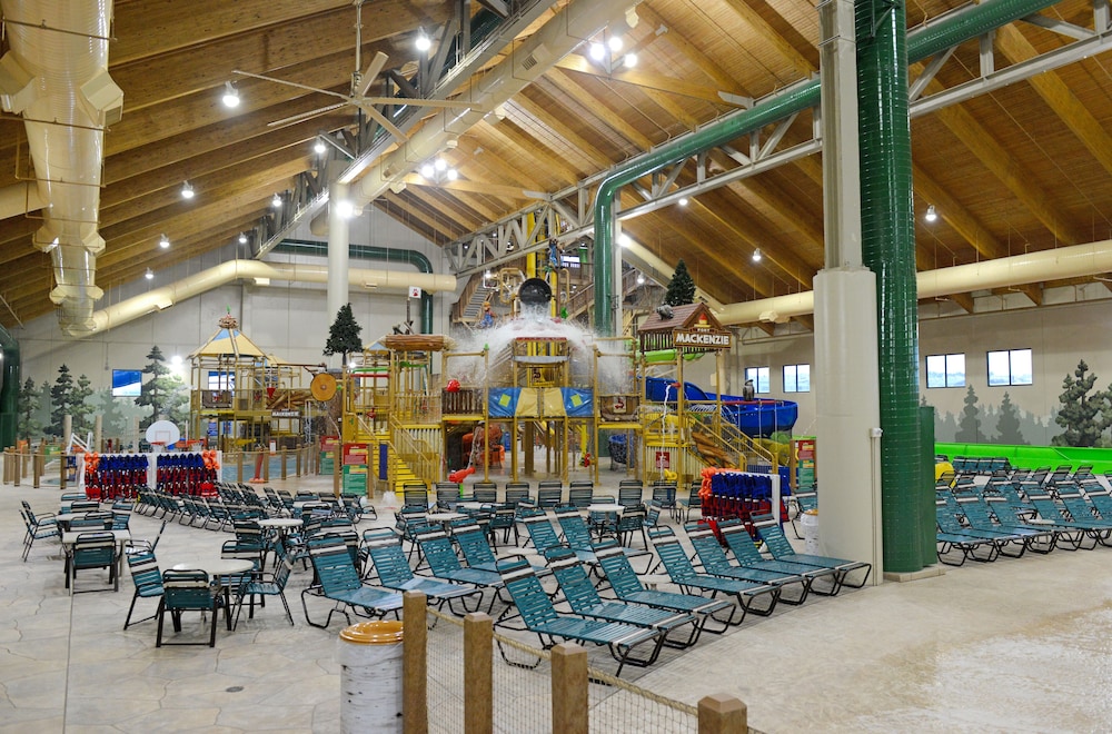 Great Wolf Lodge Colorado Springs 47/54