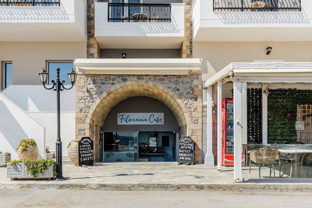 Filoxenia Hotel 7/50