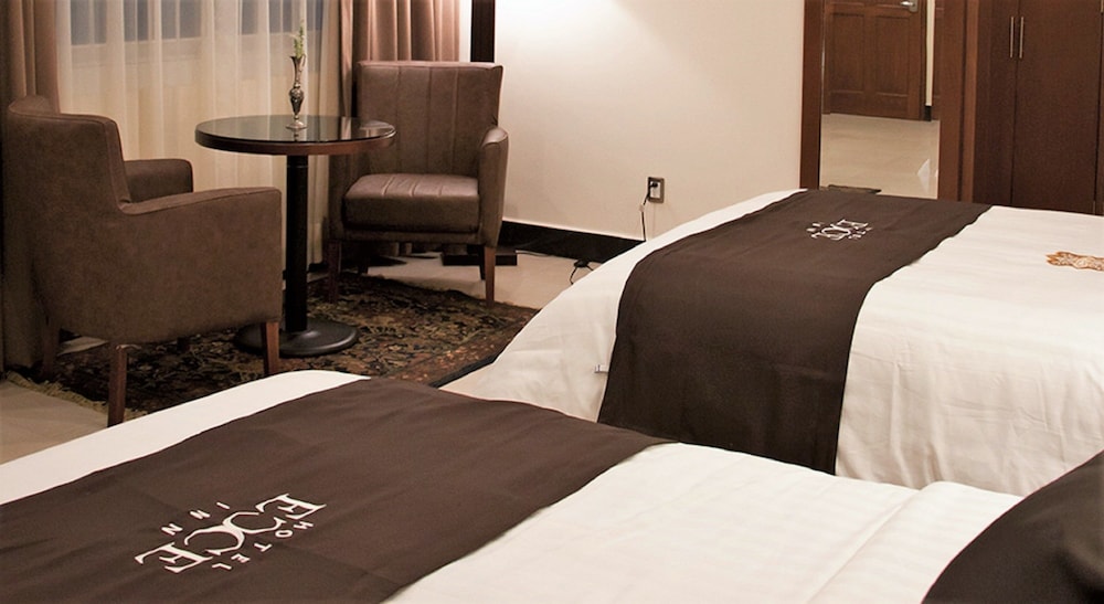 Hotel Ecce Inn 19/32