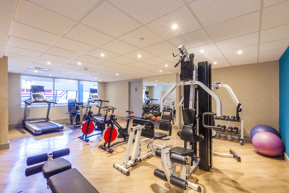 Holiday Inn Express Saint John Harbour Side Hotel 40/69