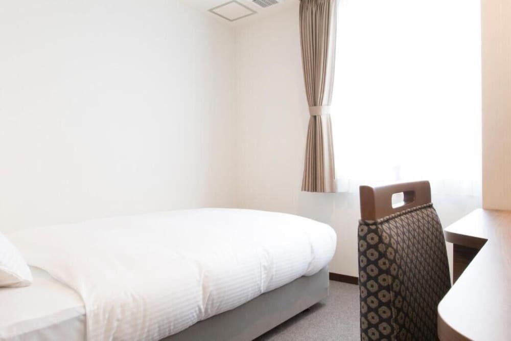 Toho Hotel Namba Motomachi 24/41