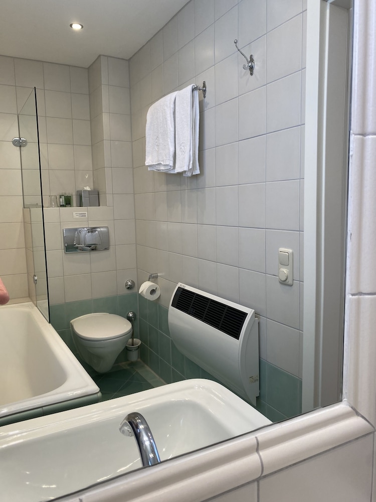 غرفة سوبيريور بسرير كوين، Hotel Deutscher Kaiser 5/5
