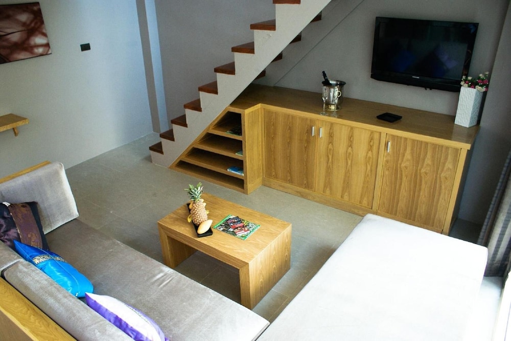 P10 Samui 22/46