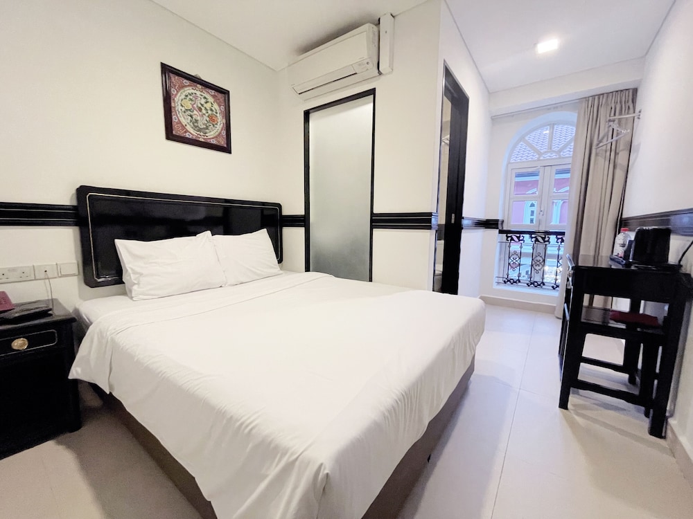 The Snooze Hotel Marine Parade (Ex Le Peranakan Hotel) 5/40