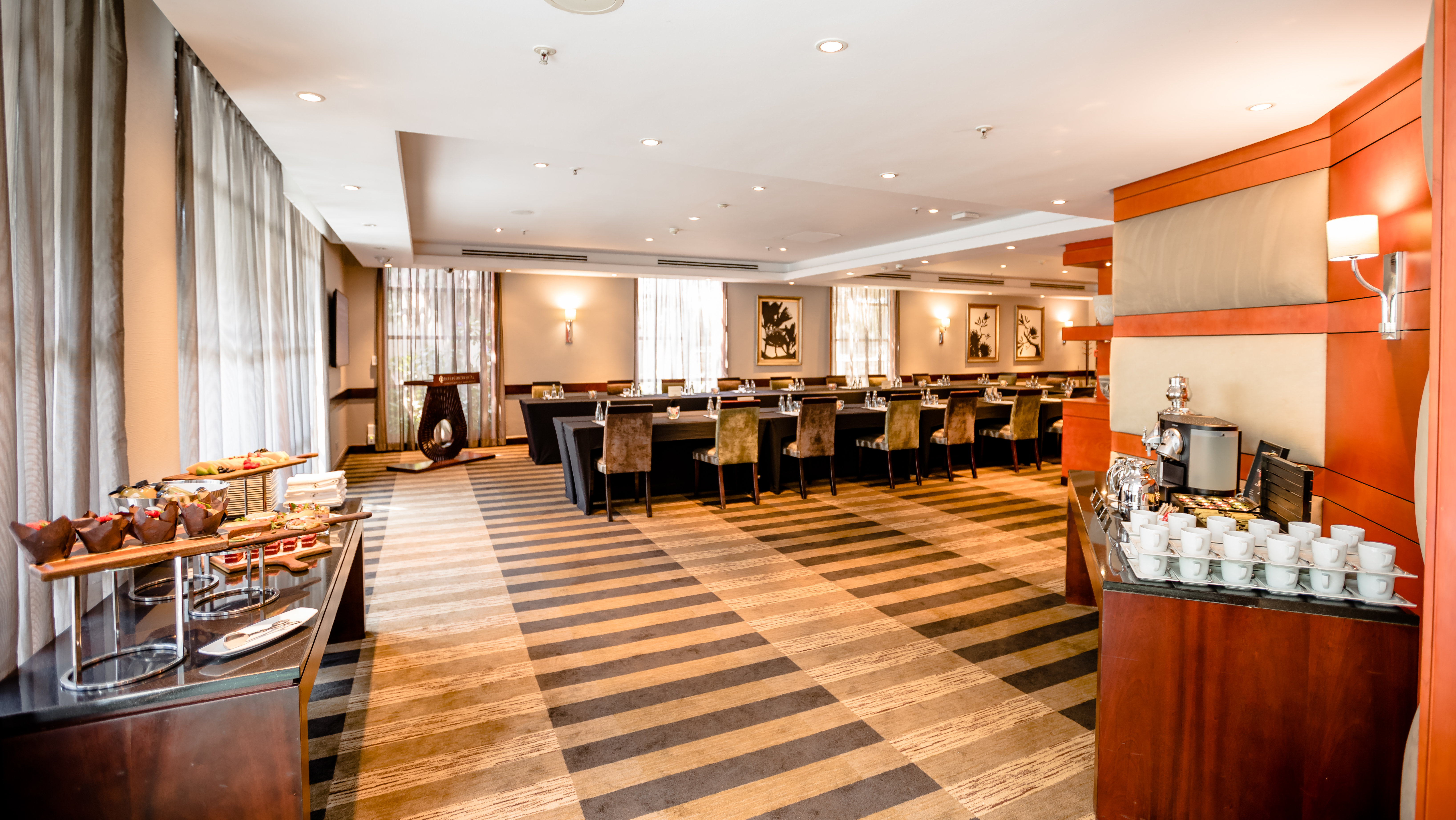 Intercontinental Johannesburg O R Tambo Airport 35/45