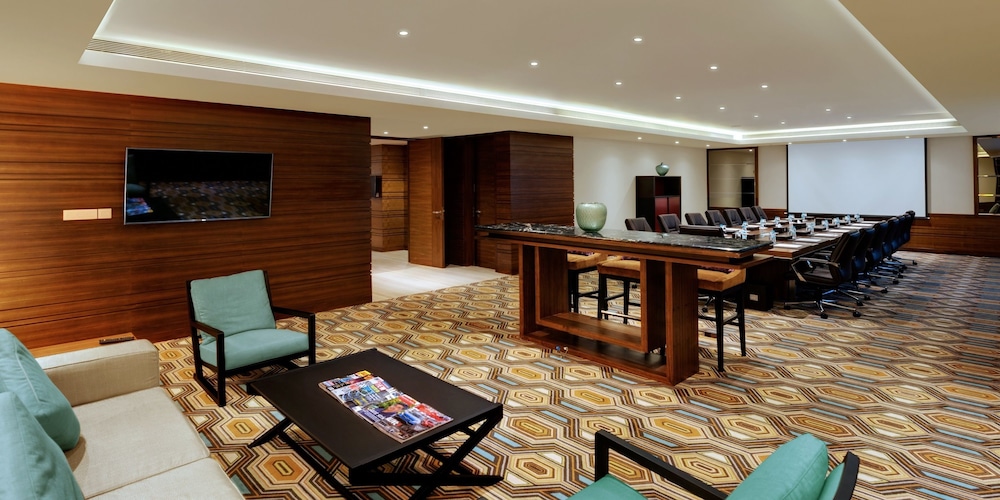 Sayaji Hotel 28/36